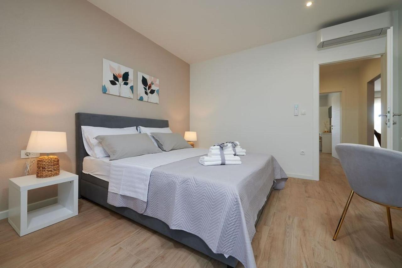 Apartman Babalui Trogir Buitenkant foto